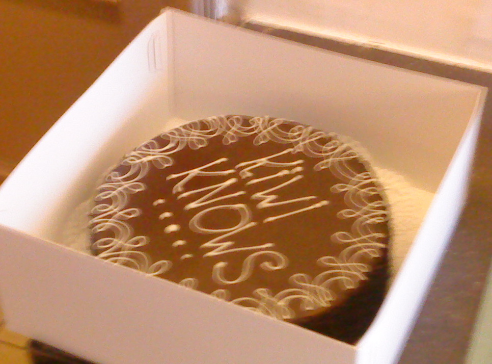 kiwiknows cake
